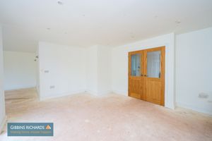 Dining Area- click for photo gallery